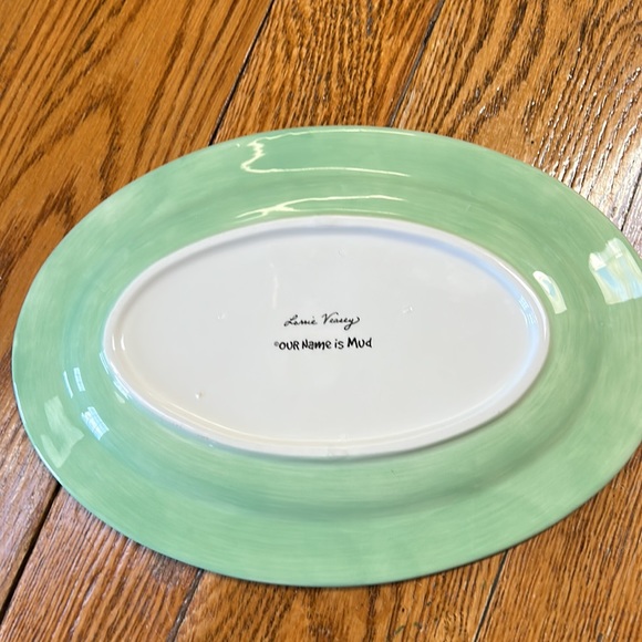 Our Name is Mud by Lorrie Veasey serving platter. Secrets of Happy Marriage - Picture 6 of 6